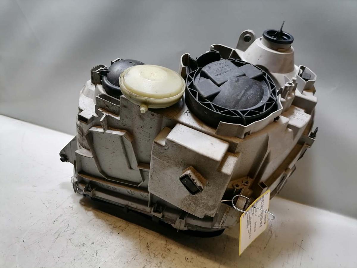 Mercedes C Klasse W203 original Scheinwerfer vorn rechts Halogen Bj.2001